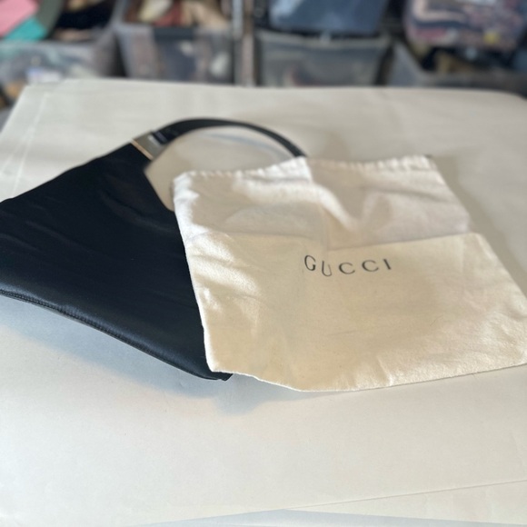 Tom Ford’s GUCCI Shoulder Bag Satin Black - Picture 13 of 13